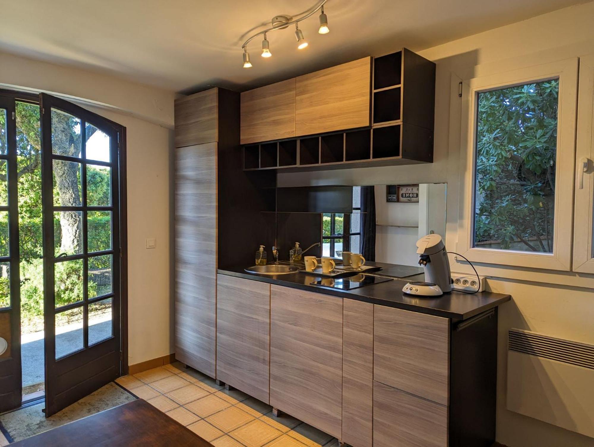 Calme Et Verdure Pres De La Apartment *